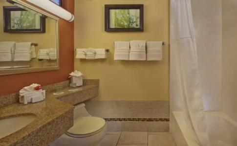 Courtyard Key West Waterfront - 9