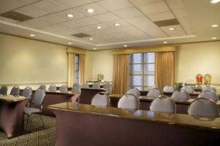 The Pier House Resort - 19