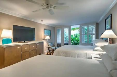 The Pier House Resort - 6