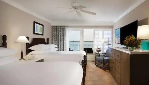 The Pier House Resort - 39