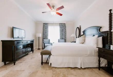 Beachside Resort & Residences - 46