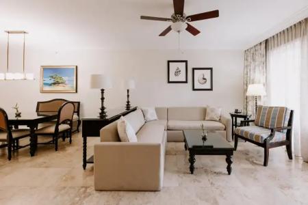 Beachside Resort & Residences - 45