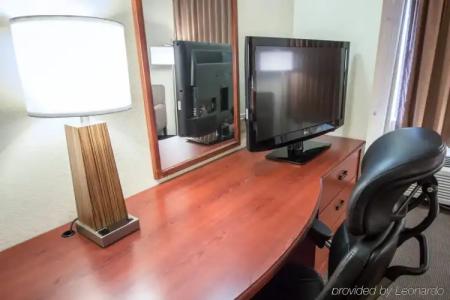 Sleep Inn Sarasota North - 30