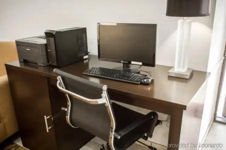 Sleep Inn Sarasota North - 44