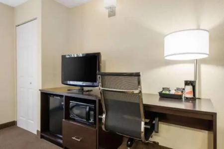 Sleep Inn Sarasota North - 51