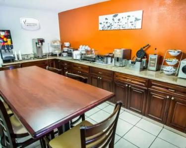 Sleep Inn Sarasota North - 26