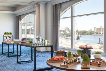 JW Marriott Tampa Water Street - 6