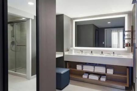 JW Marriott Tampa Water Street - 71