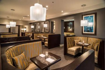 Home2 Suites by Hilton Tampa Downtown Channel District - 5