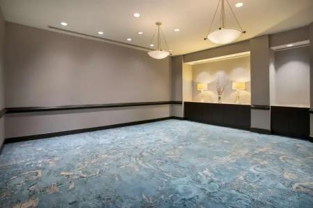 Home2 Suites by Hilton Tampa Downtown Channel District - 15