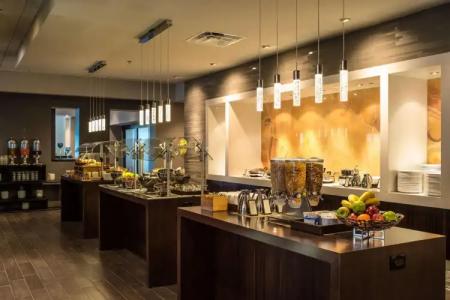 Home2 Suites by Hilton Tampa Downtown Channel District - 11