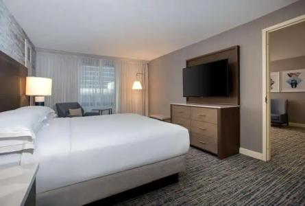 Home2 Suites by Hilton Tampa Downtown Channel District - 4