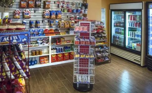 Sailport Waterfront Suites - 7