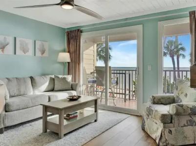 DoubleTree by Hilton Tampa Rocky Point Waterfront - 30