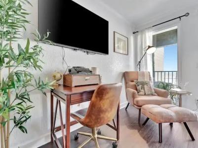 DoubleTree by Hilton Tampa Rocky Point Waterfront - 55