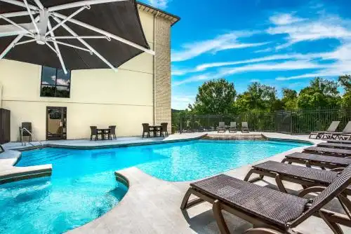 Grand Oaks - 8