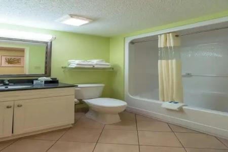 Caribbean Resort - 202