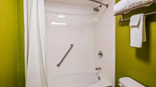 Best Western Plus Gen X Inn - 30