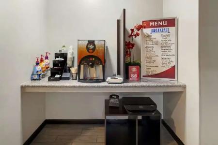 Best Western Plus Gen X Inn - 5