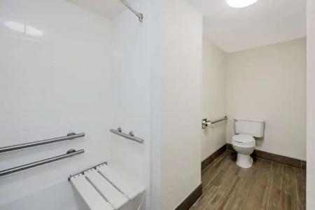 Best Western Plus Gen X Inn - 41