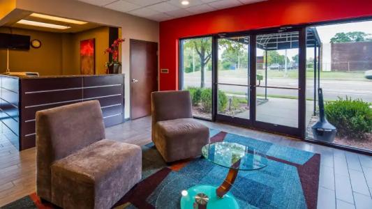 Best Western Plus Gen X Inn - 7