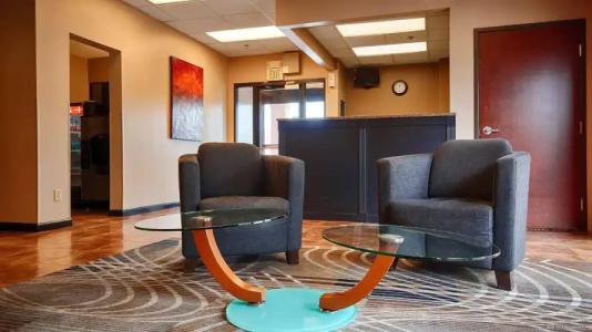 Best Western Plus Gen X Inn - 15