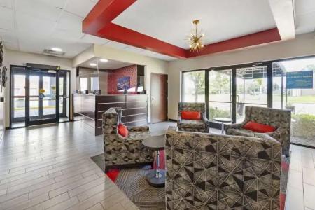 Best Western Plus Gen X Inn - 1