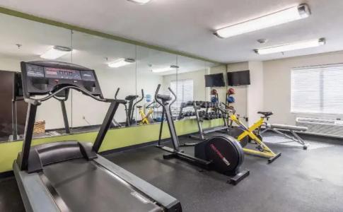 Quality Inn Memphis - 14