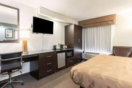 Quality Inn Memphis - 55