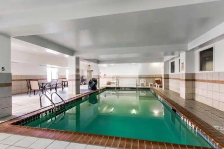 Quality Inn Memphis - 12