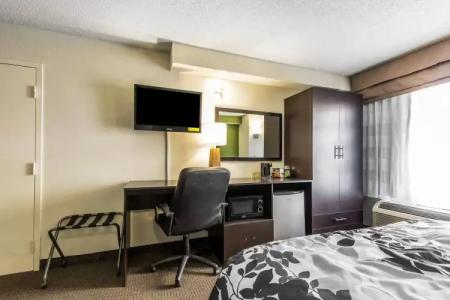 Quality Inn Memphis - 40