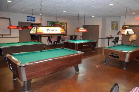 OYO Memphis Oakville - 11