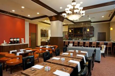 Hilton Garden Inn Milwaukee Downtown - 26