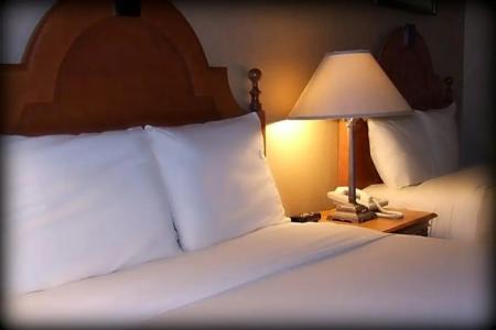 Ramada by Wyndham Milwaukee - 15