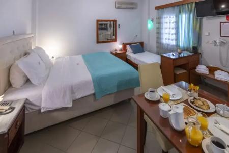 Irida Beach Resort Suites - 3