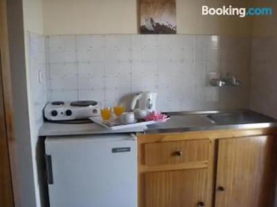 Antonio Studios - 12