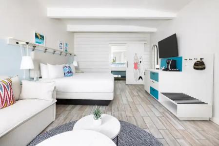 Blue Flamingo Resort Key West - 5