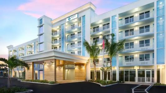 Blue Flamingo Resort Key West - 40