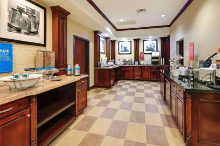 Hampton Inn & Suites Dallas-Arlington-South - 21