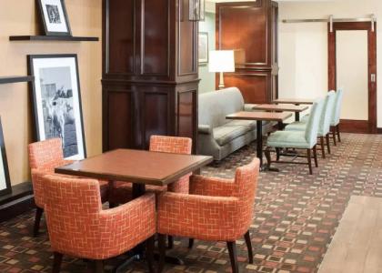 Hampton Inn & Suites Dallas-Arlington-South - 25