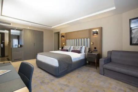 Almira Thermal Spa & Convention Center - 55