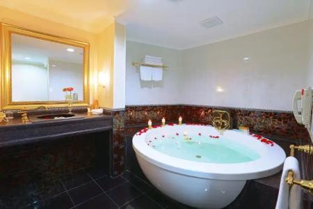 Diplomat by AGs Group - 98