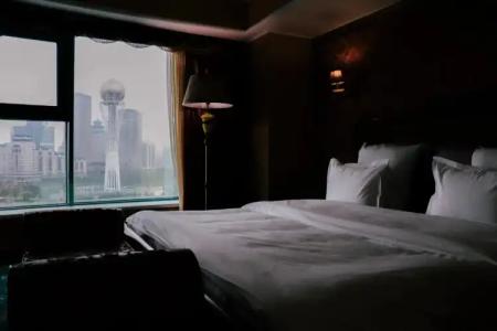 Diplomat by AGs Group - 85