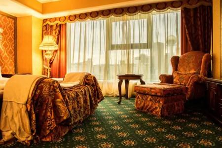 Diplomat by AGs Group - 75