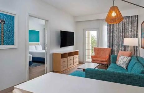 DoubleTree Suites by Hilton Naples - 171