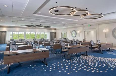 DoubleTree Suites by Hilton Naples - 26