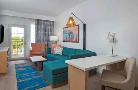 DoubleTree Suites by Hilton Naples - 48