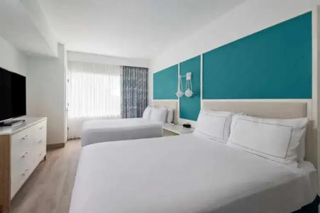 DoubleTree Suites by Hilton Naples - 111