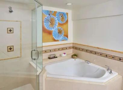 Naples Grande Beach Resort - 14