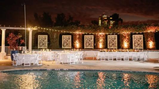 Naples Grande Beach Resort - 34